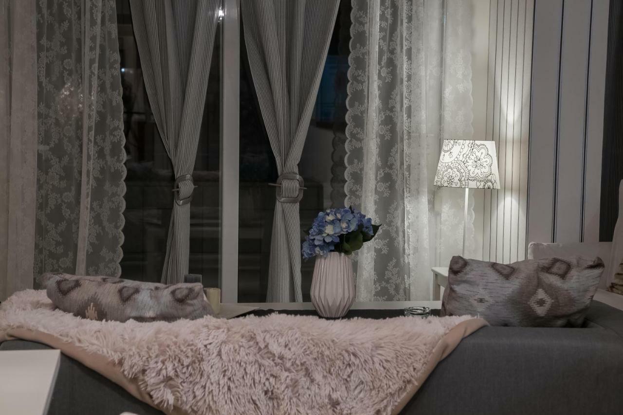 Luxury City Center Apartment Kalampáka Dış mekan fotoğraf